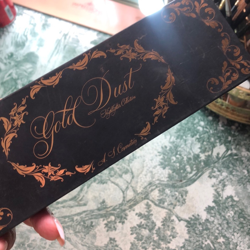Gold Dust Highlighter Palette - A.S. Cosmetics